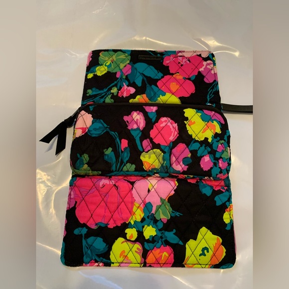 Vera Bradley TFID Wristlet/Crossbody Wallet - Picture 5 of 10
